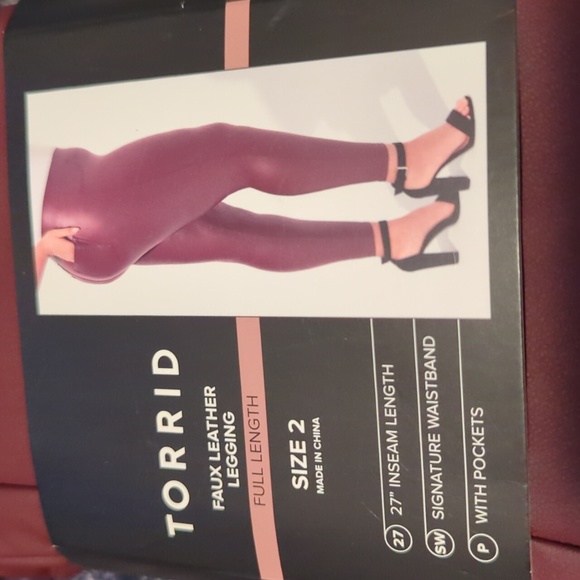 TORRID Faux Leather High Rise Leggings 2x or 4x NWT - Picture 3 of 8